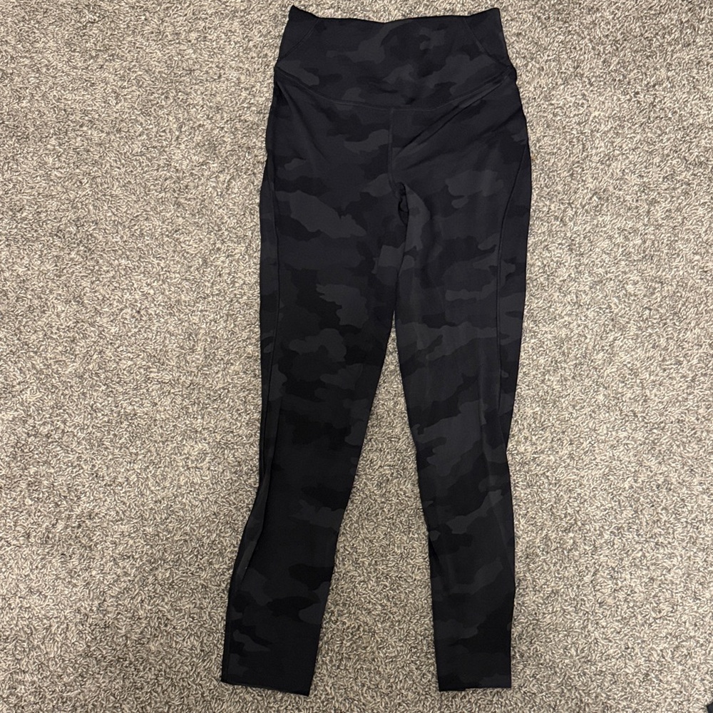 Camo lululemon wunder train leggings